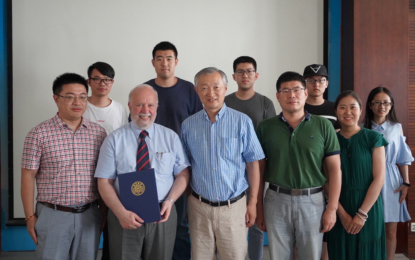 1562491358736087847.jpg 合影 (2).jpg