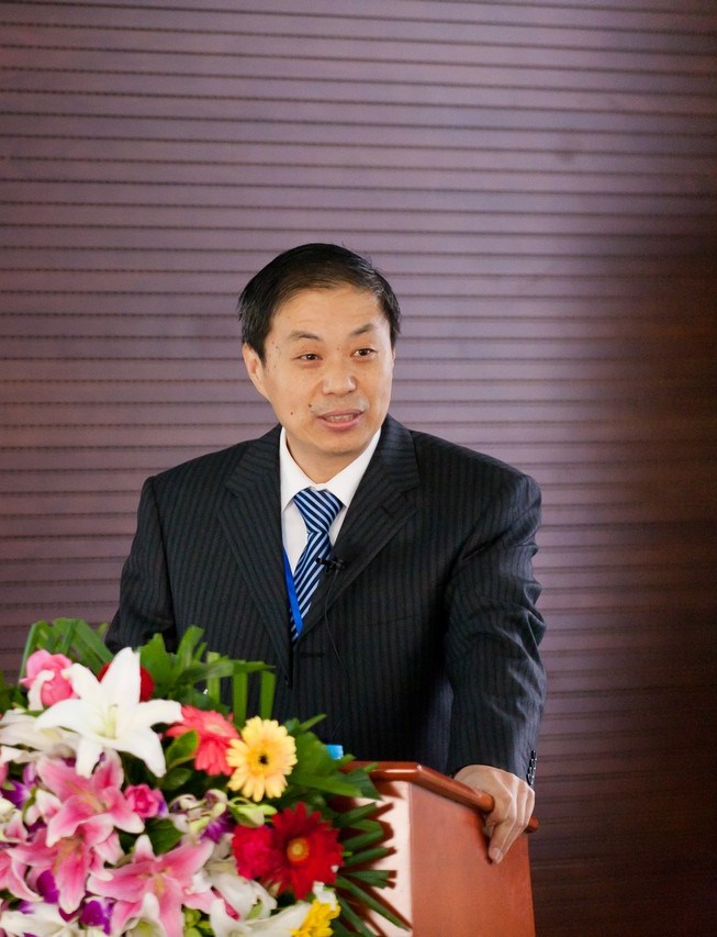 邓晓梅.jpg 邓晓梅.jpg